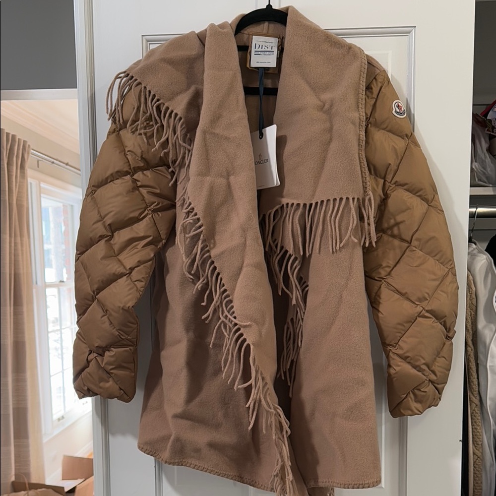 NWT Moncler Tan Cape with Fringe Detail - Picture 4 of 8